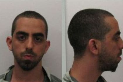 Hadi Matar, al ingresar a la prisión de Nueva York