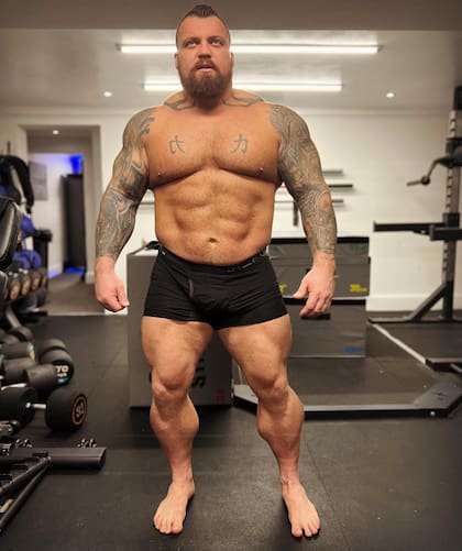 Hall ahora está alrededor de los 165 kilos