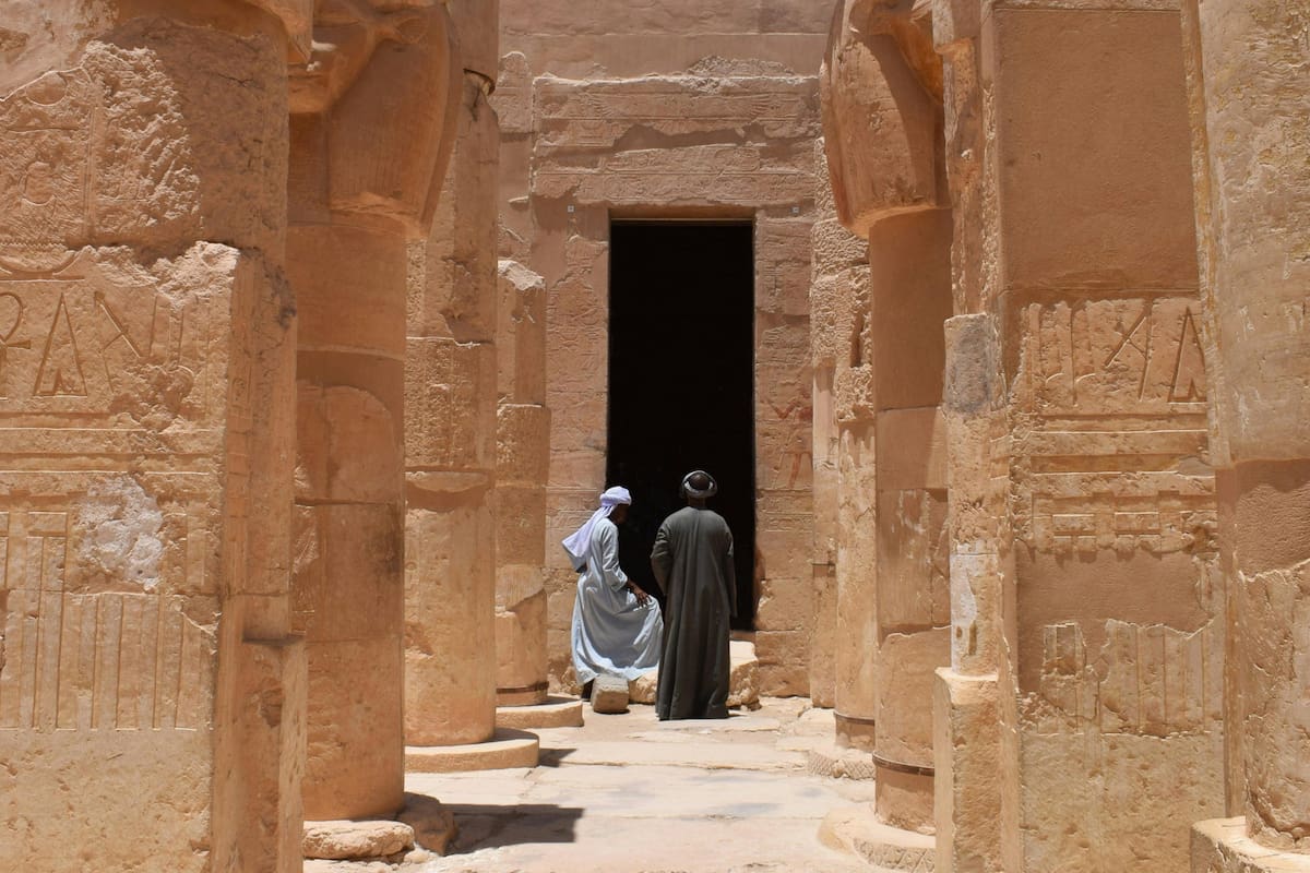 Hallan frente a la ciudad de Luxor en Egipto, un templo en honor a Ramsés que cobijó una escuela única en su tipo