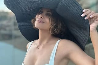 Halle Berry celebró sus 59 años en la playa y respondió con ironía a las críticas de su exesposo