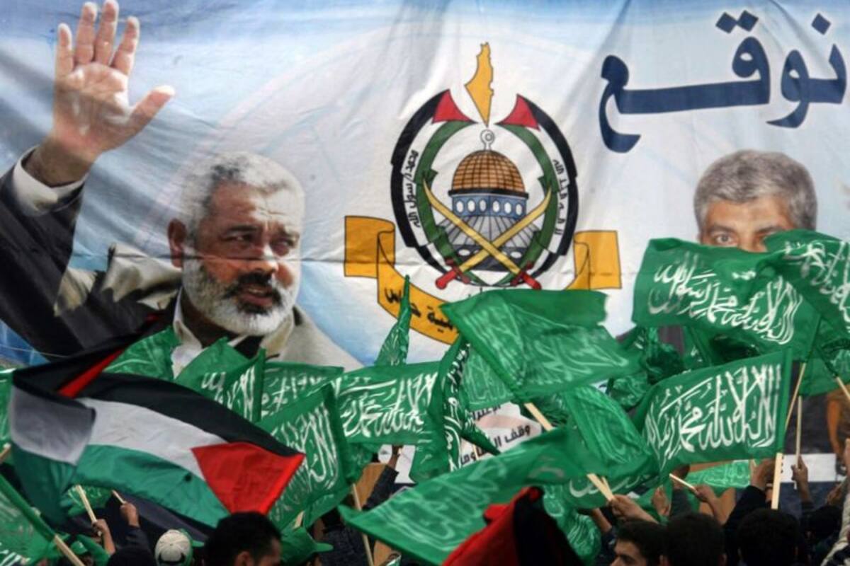 Hamás tiene un brazo armado pero también gobiernan un territorio con más de 2,3 millones de habitantes.