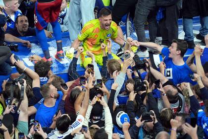 Hamburg regresa a la Bundesliga tras siete temporadas en segunda división