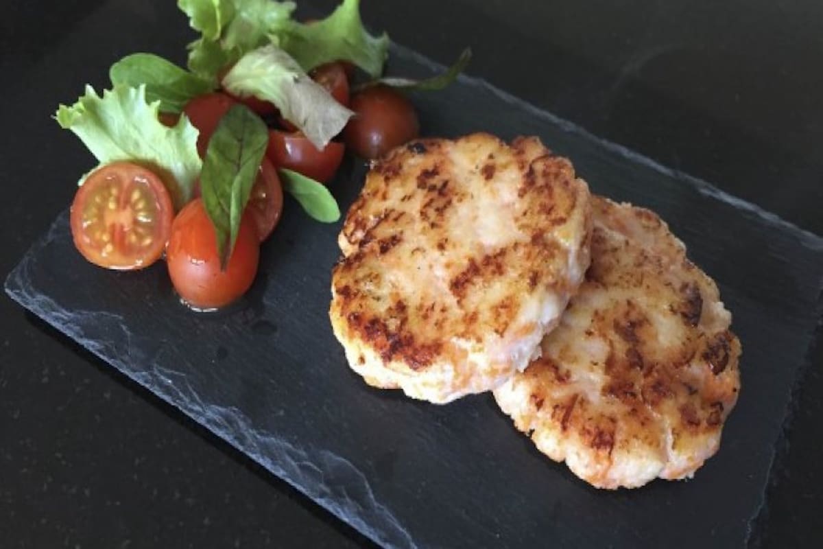 Hamburguesas de pescado, de carne y de pollo