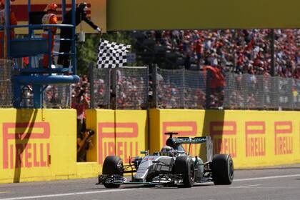 Hamilton se coronó en Monza