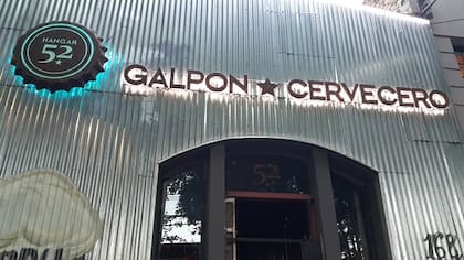 Hangar 52, un galpón cervecero que vale la pena agendar