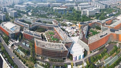 Hangzhou, donde se encuentra el centro de operaciones de DeepSeek, también alberga otros gigantes tecnológicos chinos como Alibaba.