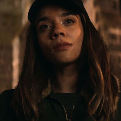 Hannah John-Kamen, protagonista de No hables con extraños (Foto: NETFLIX)