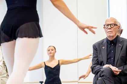 Hans van Manen; Arte y cultura