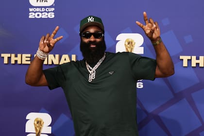 Harden durante la última Copa del Mundo de fútbol, presente en la final entre Argentina y España
