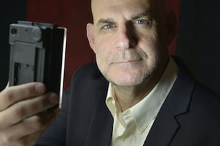 Escribir sobre personas desaparecidas es el mayor desafío de Harlan Coben