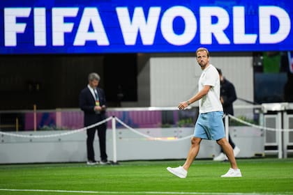 Harry Kane en el reconocimiento del campo de juego