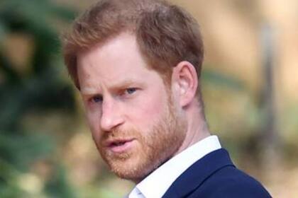 Harry se encuentra devastado por la muerte de un miembro de la comunidad de sus queridos Invictus Games