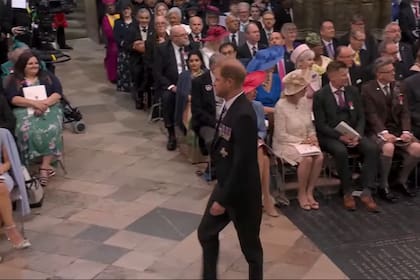 Harry se llevó la especial atención de una invitada a la coronación (Captura video)
