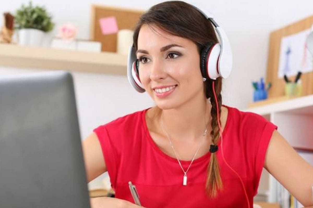 Harvard, Stanford y MIT son algunas de las instituciones educativas que pusieron sus cursos online a disposición de la comunidad educativa de todo el mundo