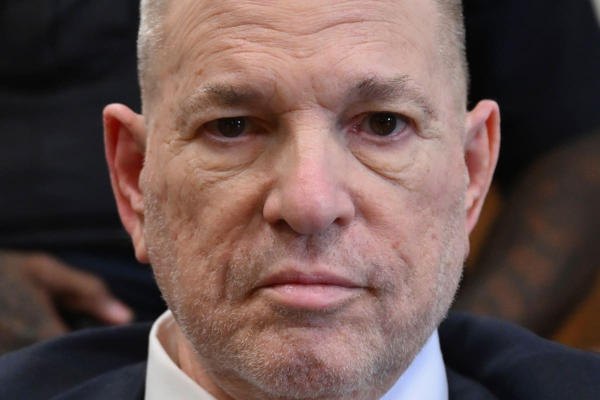 Harvey Weinstein debió ser internado de urgencia: el exproductor, de 72 años, tiene leucemia y problemas cardíacos