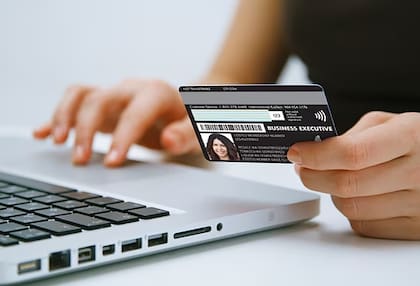 Hasta 2016, Costco aceptó las tarjetas Amercian Express, pero cambió su exclusividad con Visa