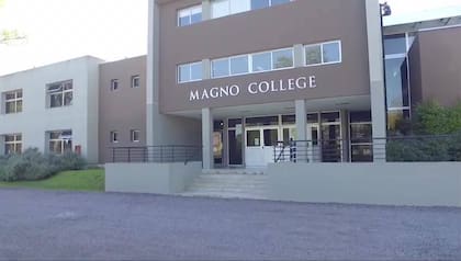 “Hasta el 30 de septiembre, éramos un colegio inclusivo y yo espero que lo siga siendo, en la medida que se revoque esta decisión", dice Luciana, que tiene dos hijos en ese colego y se solidariza con las 8 familias a las que le negaron la vacante para 2023