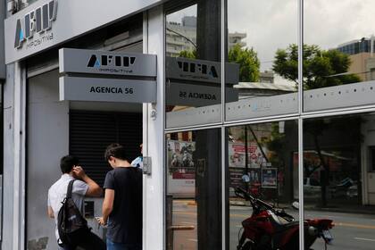 Hasta el día 31 pueden informarse gastos para aliviar la carga impositiva por los ingresos de 2018; cómo es el trámite y qué más implica