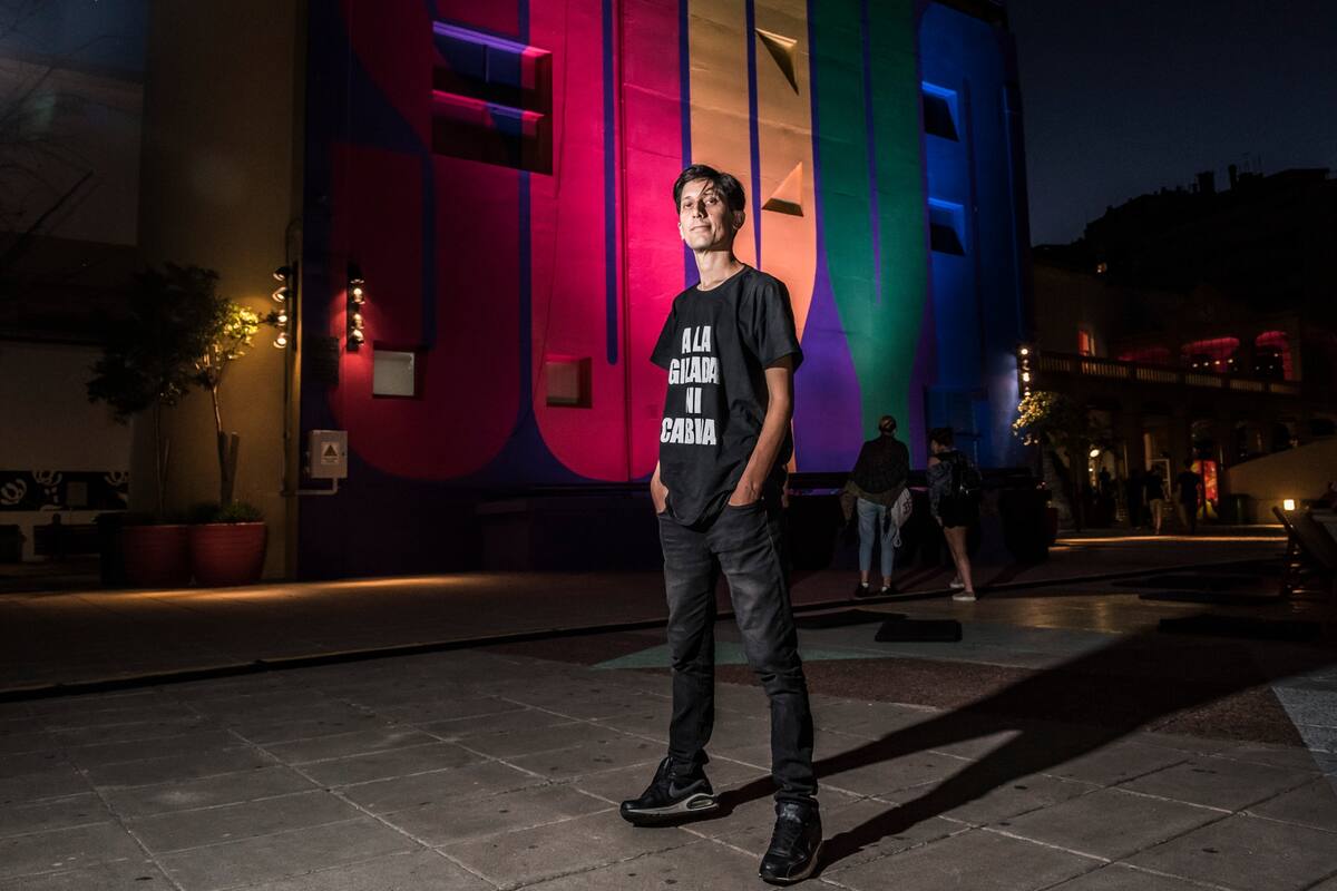 "Hasta la pista" comenzó como una fiesta online pensada por el DJ y productor Villa Diamante