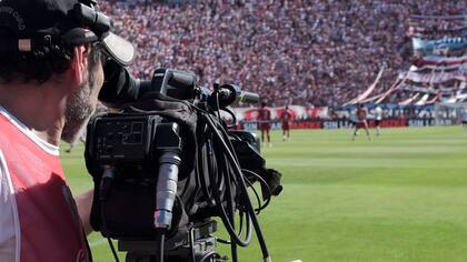 Hasta la semana pasada había dos ofertas por la TV del fútbol; el miércoles se sumó otra
