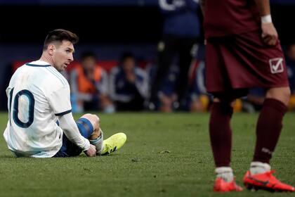 Hasta Messi reconoce que la selección está pasando un momento de recambio