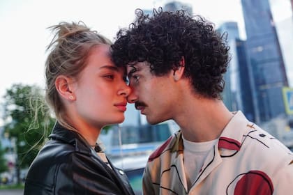 Hay 15 preguntas que responder antes de iniciar una relación amorosa (Foto ilustrativa: Pexels)