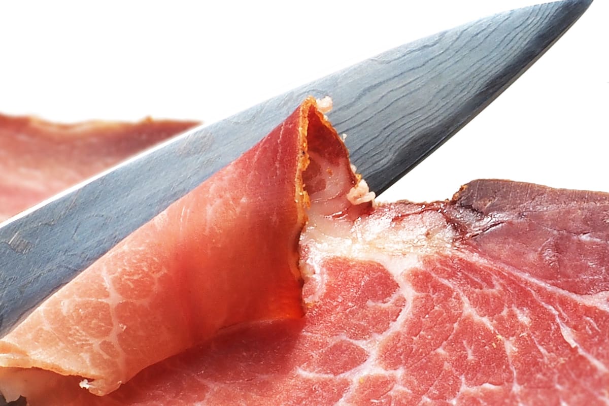 Hay algunos que son más recomendables que otros por su alto contenido de grasas saturadas, colesterol y sal