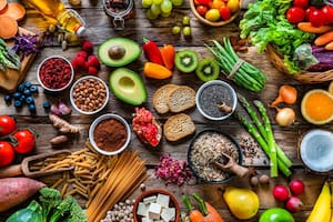 Hay alimentos que son buenos para el colesterol (Foto: Freepik)