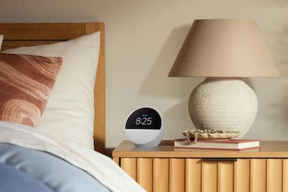 Hay cinco subsistemas principales dentro de una casa inteligente: iluminación, climatización, cortinas, audio y alarma