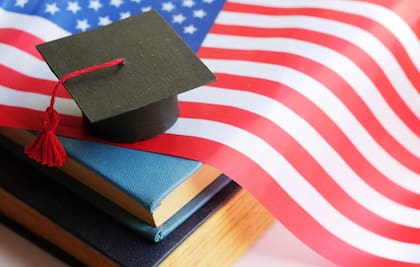 Hay diversos trámites para realizar la revalidación de título en Estados Unidos