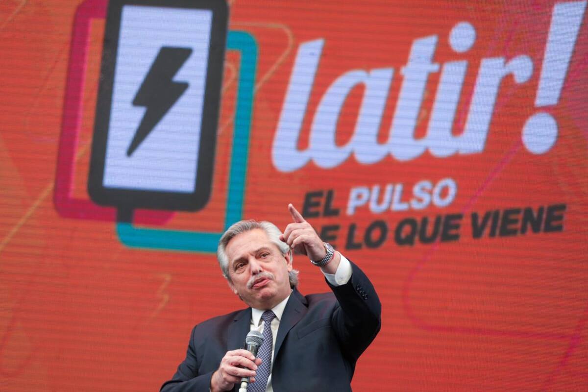 “Hay liberales que son conservadores, píquenles el boleto", afirmó Alberto Fernández al presentar un programa para jóvenes