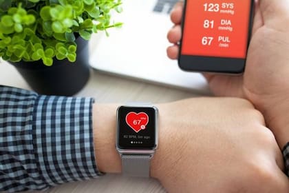 Hay más de 200.000 aplicaciones de salud disponibles en las tiendas App Store de Apple y Play Store de Google