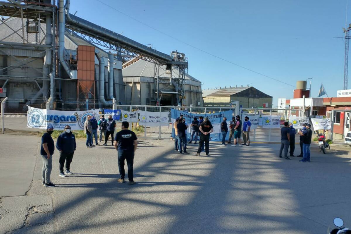 Hay movilizaciones en los puertos de Bahía Blanca, Quequén y San Lorenzo, entre otros lugares