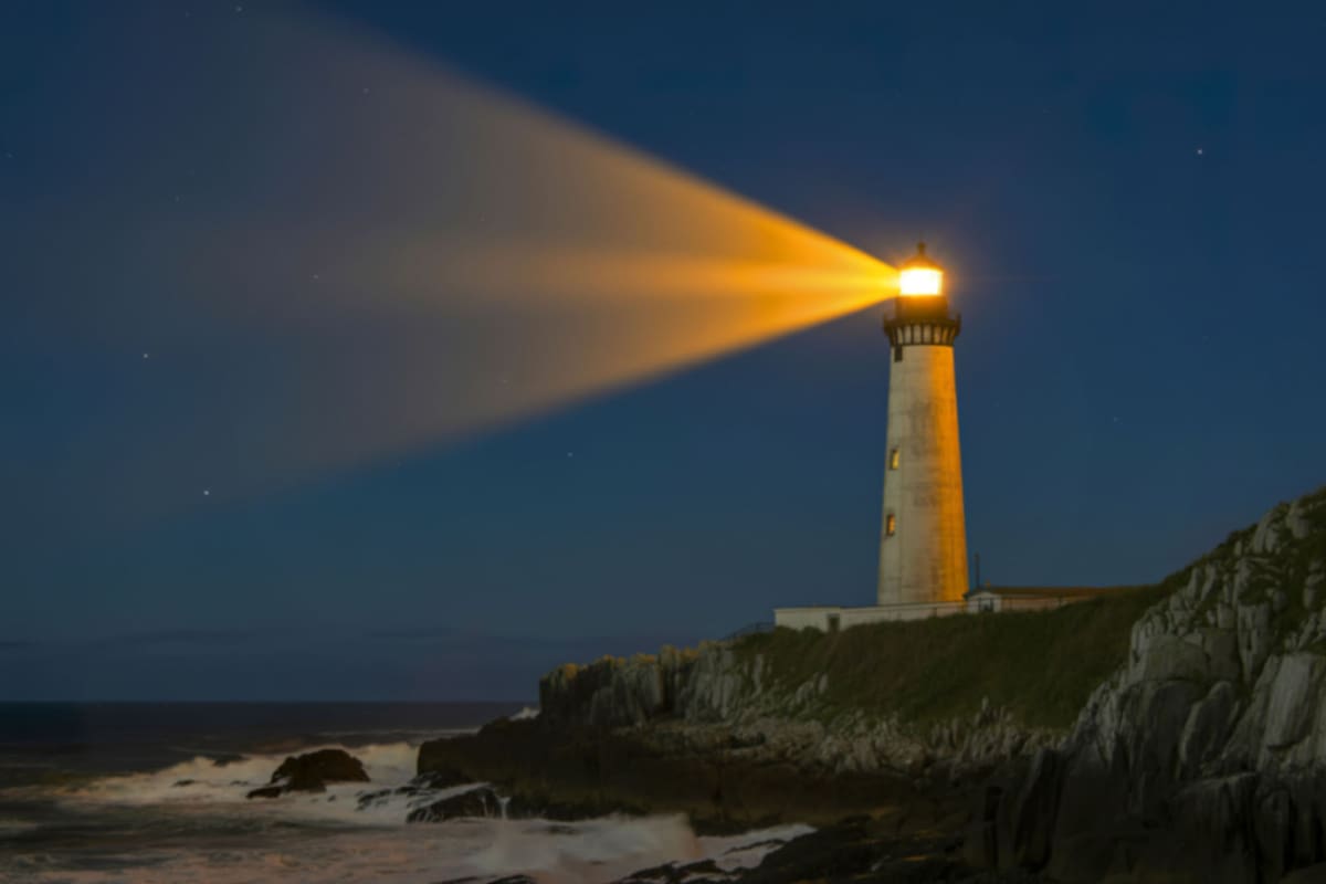Hay que buscar las soluciones fuera del lugar más cómodo, evitando el "efecto farol"
