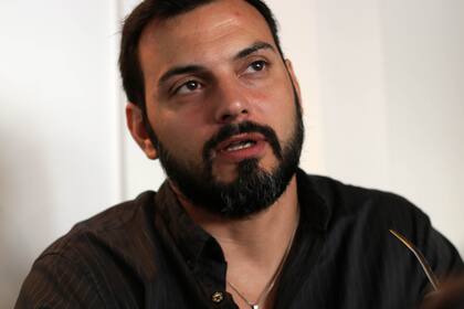 "Hay que hacer algo para tener un tipo de cambio o dos porque una brecha del 80% te lleva puesto", dijo Emmanuel Álvarez Agis.