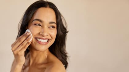 Hay técnicas para suavizar las arrugas en la piel usando maquillaje
