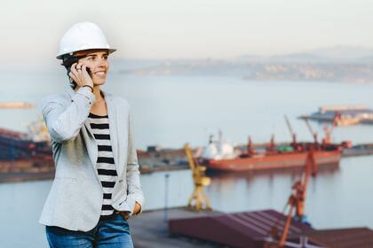 Hay trabajo para los especialistas en comercio exterior