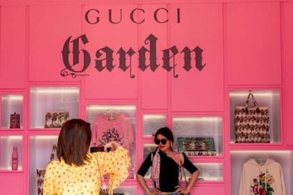 Hay una abrupta caída de las ventas de artículos de lujo en China