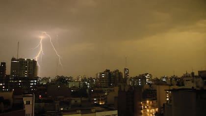 Hay una probabilidad importante de lluvias fuertes para octubre de este año