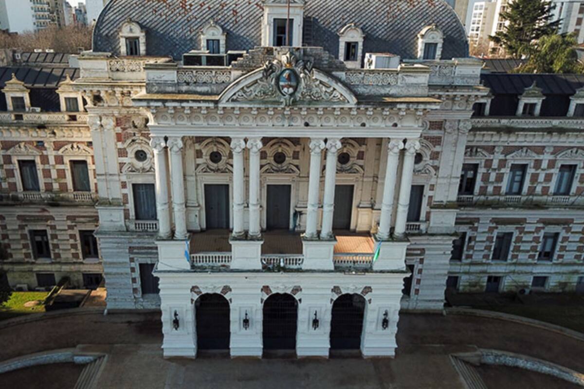 Hay varios precandidatos en estas PASO 2023 para ocupar la Casa de Gobierno de la provincia de Buenos Aires