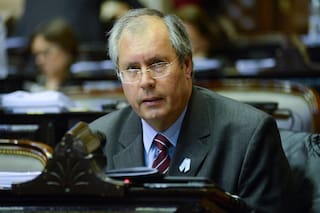 Mauricio Macri despidió a Héctor Olivares y decretó duelo nacional por 48 horas