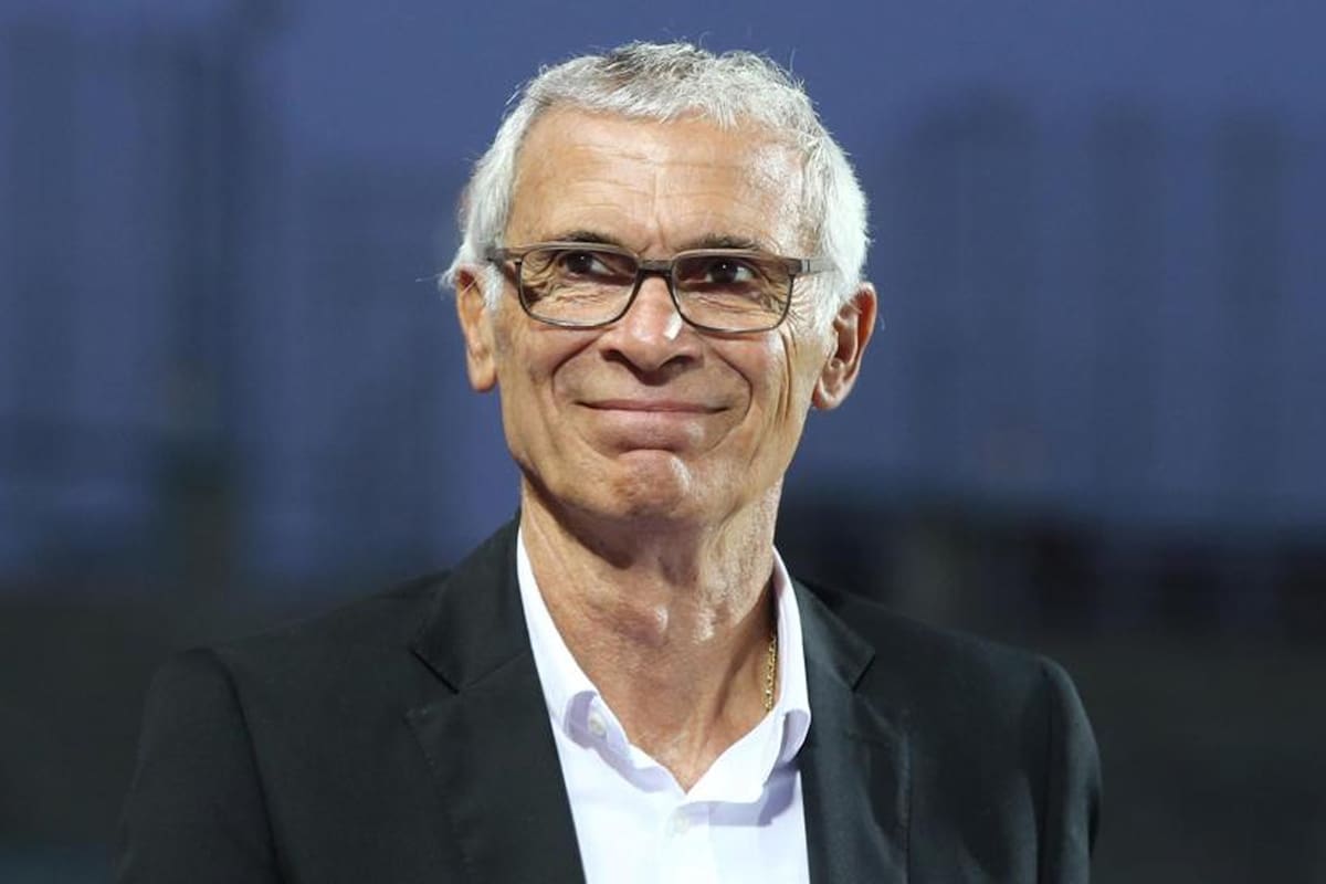 Héctor Cúper, a los 65 años, en su segunda experiencia con un seleccionado africano