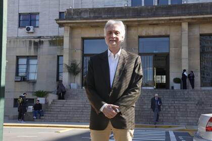 Héctor Guyot al llegar a Comodoro Py para declarar en la causa Cuadernos