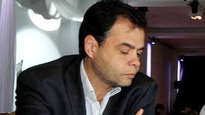Héctor Lostri en Paraguay