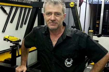 Héctor Oscar Ferrero, hoy, en su nueva vida, en las afueras de San Pablo, Brasil