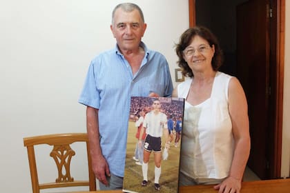 Hector y Amalia Pochettino, y todo el orgullo por su hijo Mauricio