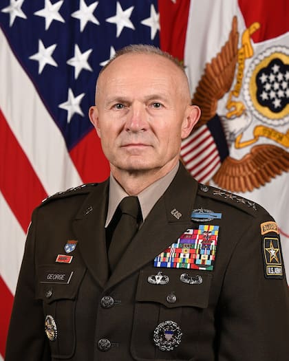 Hegseth expulsó al general Randy George, Jefe del Estado Mayor del Ejército