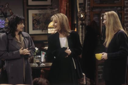Helen Hunt apareció en el capítulo 16 de la primera temporada