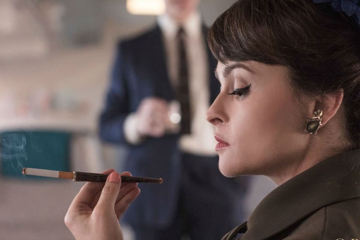 Helena Bonham Carter recurrió a una psíquica para trabajar su rol en The Crown