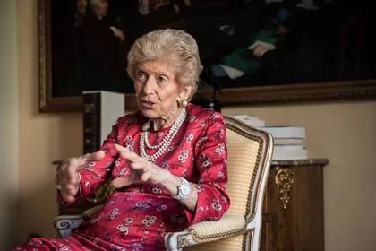 Hélène Carrère d’Encausse: Princesa de Asturias de Ciencias Sociales, a los 93 años